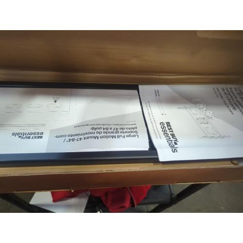 BestBuy essentials Full Motion TV Wall Mount for 47–84 TVs - Black (3B)