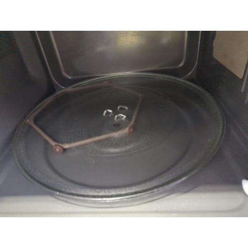 LG Microwave Oven Smart Inverter 1.5 CU.FT / 1200W