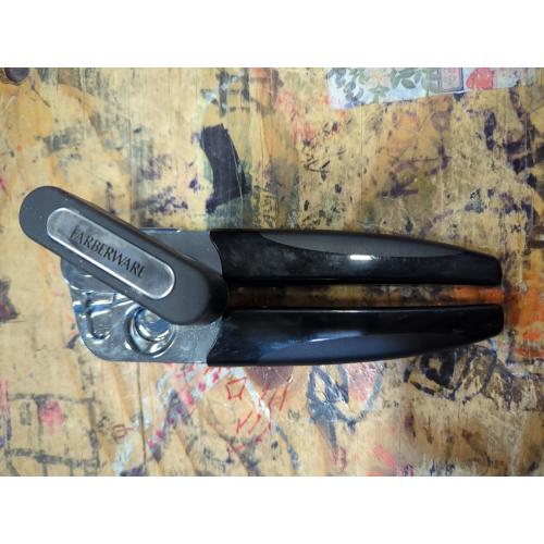 Professional Portable Can Opener With Black Handle, Made From Food-Safe