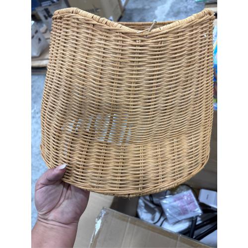 Safavieh Millie Floor Lamp - Multi   ( broken  see the pictures )