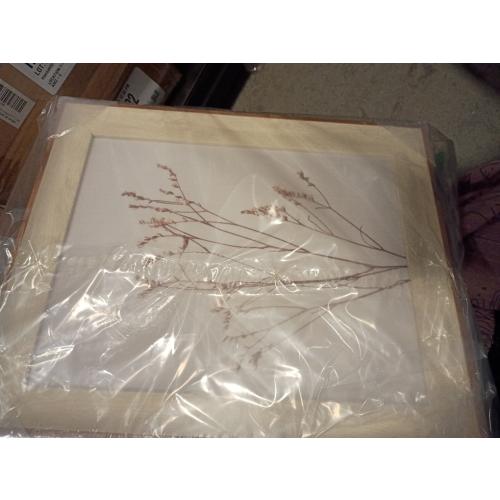 VIYYIEA Framed Wall Art Set Dried Botanical Canvas Prints Wall Decor Bathroom Art Aesthetic Modern Wall Pictures Minimalist Floral Home Decor for Living Room Bedroom Office 10x12 Inch