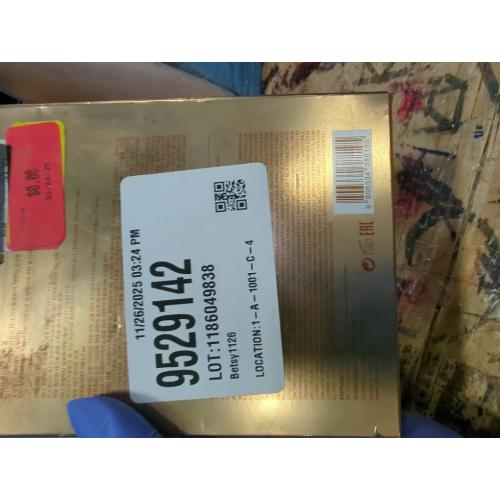 Holika Holika Brightening Serum for Dry and Sensitive Skin in Ampoule Honey Royal Lactin ™ (Propolis Ampoule) 30 Ml