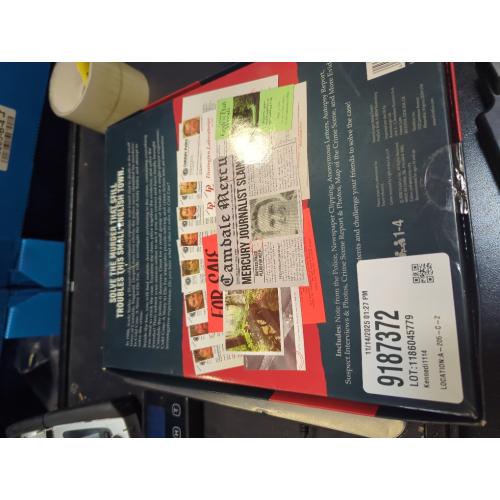 ThinkFun Cold Case: A Story to Die For Murder Mystery Game