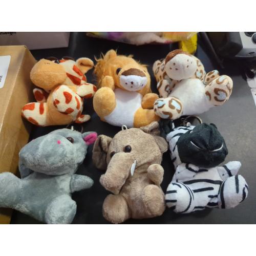 Tezituor 6-Pack Small Stuffed Animals Bulk Plush Toys, 6 Mini Cute Stuffed Animal Keychains for Kids, Mini Plushies Bulk Stuffed Animals for Christmas, Easter, Birthday, Party and Decor