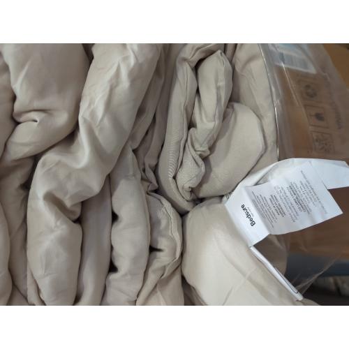 Bedsure Comforter Duvet Insert - Quilted Comforters Queen Size, All Season Duvet, GentleSoft Down Alternative Bedding, with 8 Tabs, Gifts for Women/Men, Beige, Queen 88 x 88 Inches