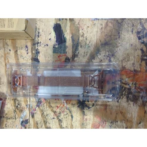 Stainless Steel Magnetic Loop Compatible with Apple Watch Band 38mm 40mm 41mm 42mm Women Metal Mesh D-shaped Clasp Strap for iWatch SE Series 10/9/8/7/6/5/4/3/2/1/Ultra(1/2) Rose Gold