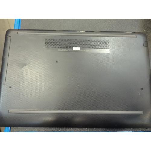 HP Notebook - 17-by0060nr With Charger
