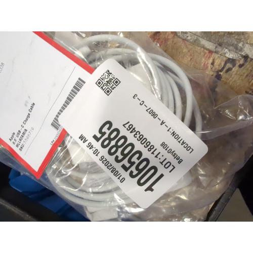 Apple 60W USB-C to USB-C Woven Charge Cable (1 m): Fast and Convenient Charging