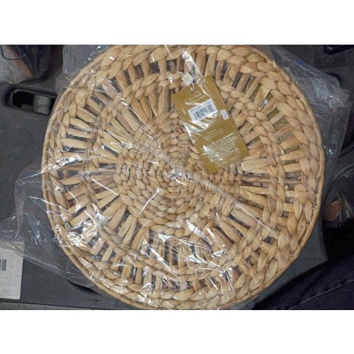 Everhome Water  Hyacinth Round Placement (Natural) (Set Of 6)