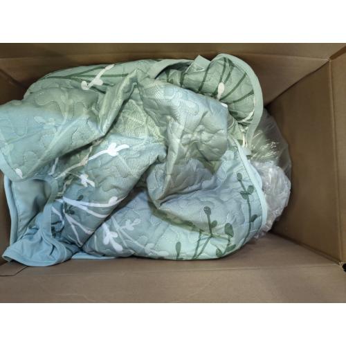 3 Pc Sage Green Quilt Set - Branch Botanical Pattern Bedspread Coverlet Set, 3 Piece Green Floral Quilt Bedding Set Soft Microfiber Daybed Cover for All Season
