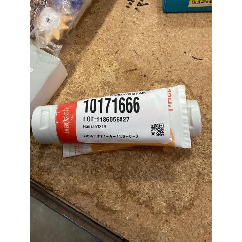 Lume Whole Body Women's Invisible Cream Tube Deodorant Clean Tangerine Scent 2 pack