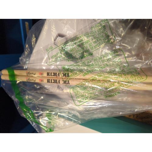 Vic Firth P5A.3-5A.1 American Classic Wood Tip Drumsticks (Pack of 2)