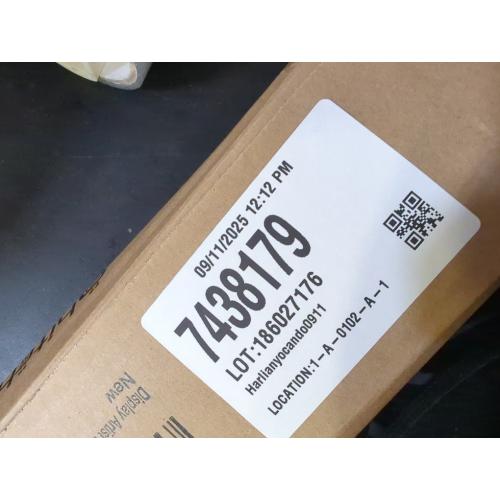 Display Artist Easel Stand - 63 Instant Tripod Collapsible Portable Floor Easel - Easy Folding Adjustable Art Poster Metal Stand for Display Show, Wedding, Painting - Gold