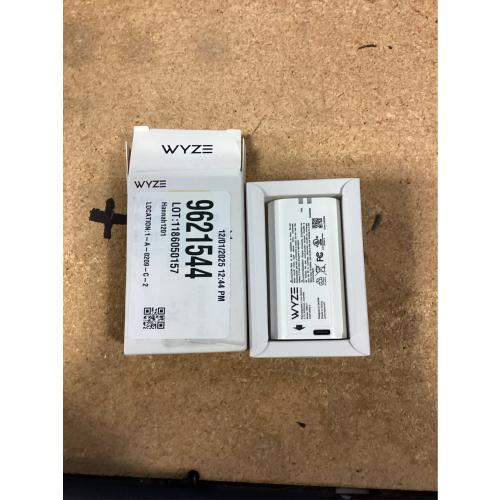 Wyze Removable Battery Pack for Battery Cam Pro - White