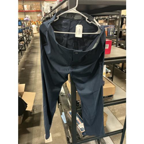 34 x 30 standar fit Nike Men's Flex Pant Core