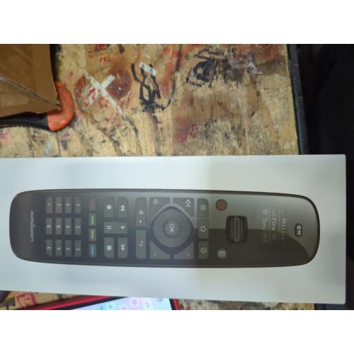 SofaBaton U2 Universal Remote Control (with Backlight) with APP and Macro Buttons, Extended Infrared Range, Raise-to-Wake, Compatible with IR & Bluetooth Devices, All-in-one Smart Universal Remote