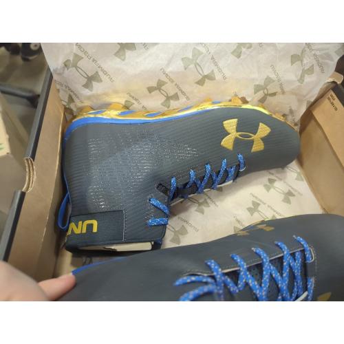 Size 15 Color blue Under Armour Spine Men's Football Cleats