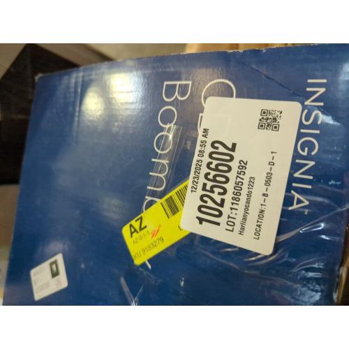 Insignia - CD Boombox with AM/FM Tuner - Black