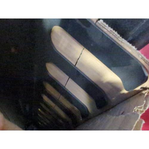 Color Black Double Circle Gym Rack Organizer, Multi-Purpose Workout Gear Wall Rack Hanger for Home and Pro Gym Storage for Exercise Bands, Jump Ropes, Chains, Lifting Belts