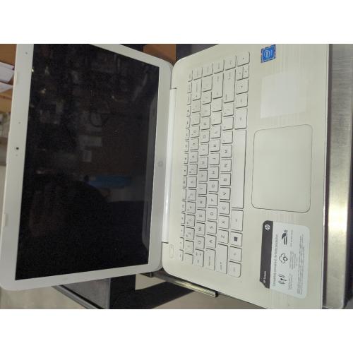 HP Stream - 14-ax022nr With Charger