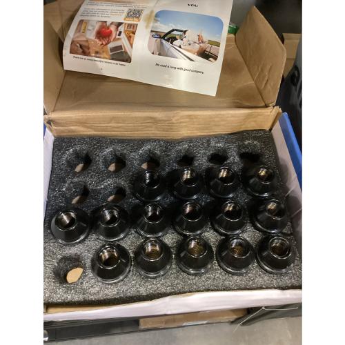 Missing pieces. Kadrick 20pcs M12x1.5 Lug Nuts,One-Piece Solid Chrome, Replacement for 2001-2019 Ford Escape/2012-2018 Focus/2006-2019 Fusion/Lincoln 2015-19 MKC/2012-16 MKZ,Large Acorn Seat，New Model……