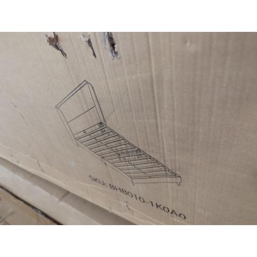 Belo Upholstered King Platform White Bed