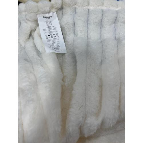 Bedsure GentleSoft White Throw Blanket for Couch - Cozy Blanket for Women, Cute Fleece Throws for Girls Sofa Couch Cover, Birthday Gifts for Women