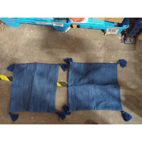 Meekio Set of 2 Deep Blue Pillow Covers 18x18 with Tassels, Linen Look Decorative Throw Cushion Covers for Sofa Couch, Farmhouse Boho Living Room Home Decor