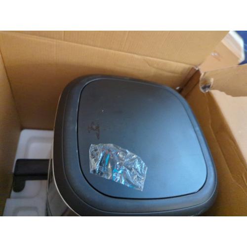 Black & Silver Bella PRO - 4.2-qt. Touchscreen Air Fryer - Stainless Steel