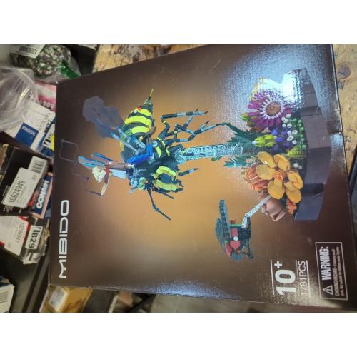 LEGO Ideas The Insect Collection, Fun Gift