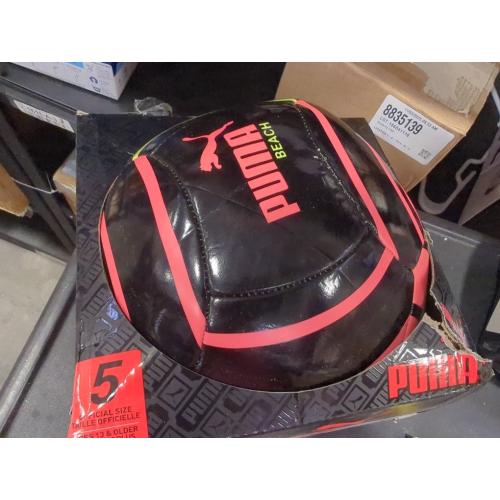 size 5 PUMA beach size 5