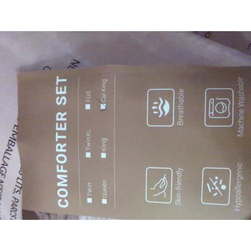 MUXHOMO 7 Pieces California King Comforter Set, Seersucker Bed in a Bag Cal King Size, All Season Luxury Bedding Set with Comforter, Flat Sheet, Fitted Sheet, Pillowcases & Shams, Rose Gold