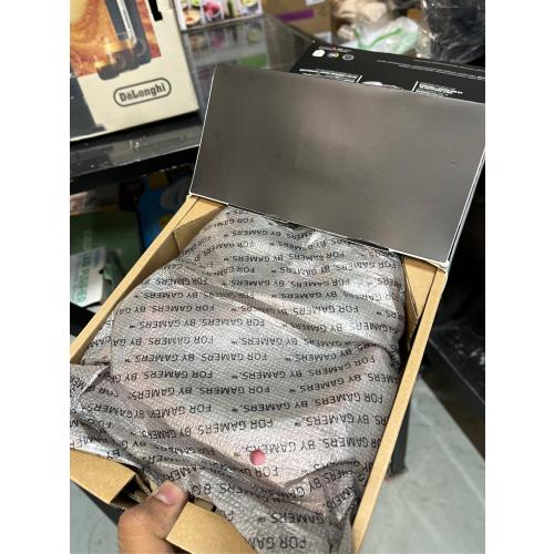 Razer Kraken Kitty V2 USB Headset with RGB Kitty Ears - Quartz Edition