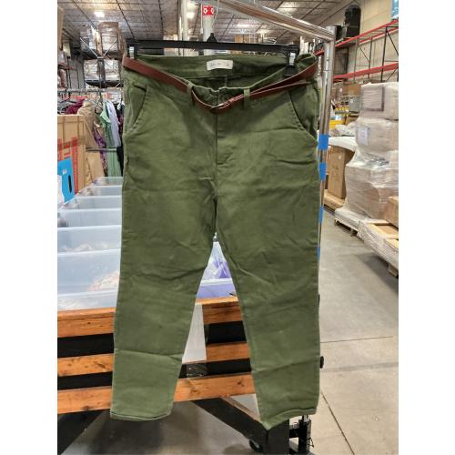 Size large women’s green pants