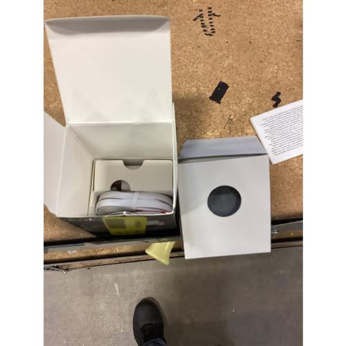 Wyze Cam V4 Plug-in Indoor and Outdoor Smart-Enabled Security Camera