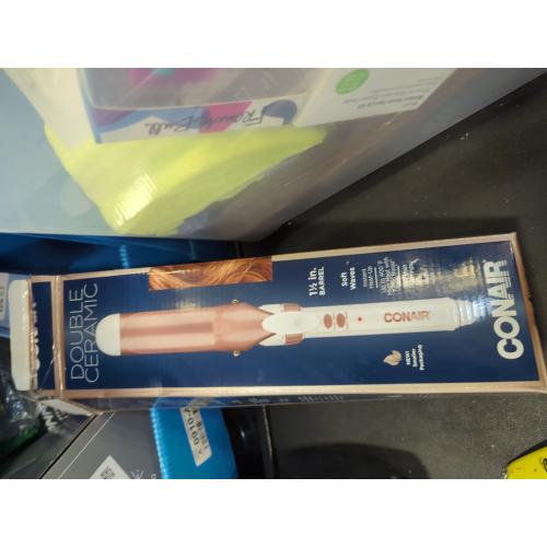 Conair Double Ceramic 1 1/2-Inch Curling Iron, 1 ½ inch barrel produces soft waves – for use on medium and long hair