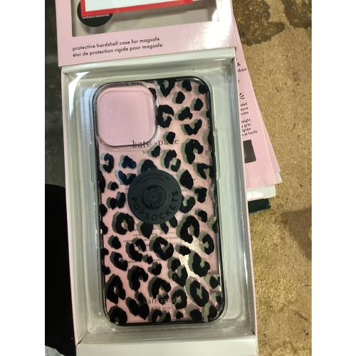 Kate Spade New York Apple iPhone 13 Pro Max/iPhone 12 Pro Max Hardshell Case