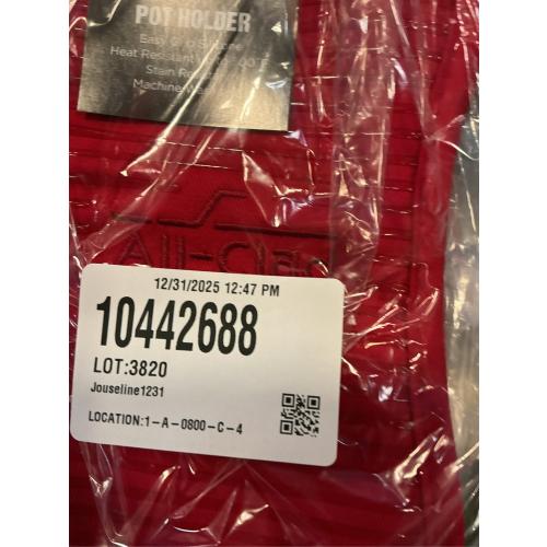 All-Clad Premium Pot Holder & Heating Pad, (2-Pack) Heat Resistant to 500 Degrees, 100% Cotton 10x6.25 for Kitchen and Barbeque, Chili Red