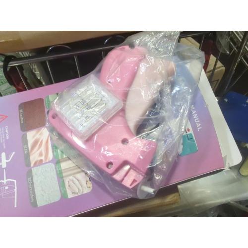 Color Pink Stitch Gun for Clothes, Mini Stitchy Sewing Gun, Handheld Tagging Gun for Quick Clothing Fixer, Includes 6 Needles, 2000 Black Fasteners, 2000 White Fasteners