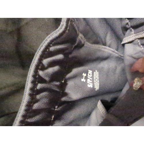 Size Small Under Armour Women's Play Up 3.0 Shorts