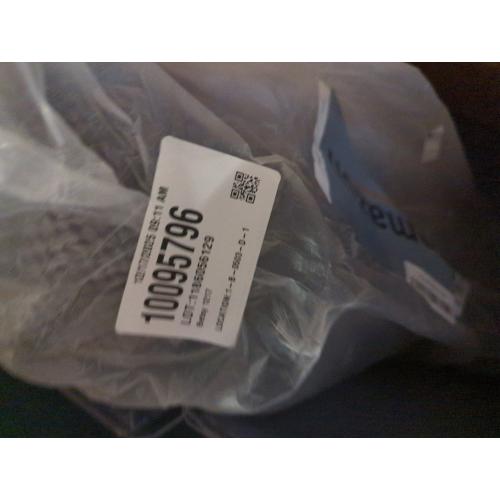 ROOF CARGO BAG PROTECTIVE MAT for Car Roof Storage Bags with EXTRA PADDING and GRIP Place the car roof mat under any rooftop cargo bag TOP UNIVERSAL ROOF RACK PAD for PROTECTION from Car Roof Racks