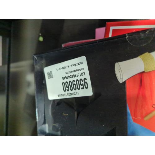 Fun Express 8 x 5 2025 Graduation Black Resin Picture Frame with Tassel