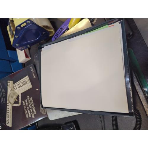 ThinkFun Cold Case: A Story to Die For Murder Mystery Game