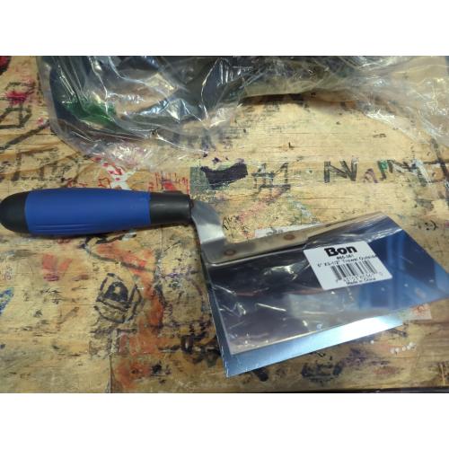 Outside Corner Bullnose 5 in. x 3-1/2 in. Finishing Trowel with Comfort Grip Handle