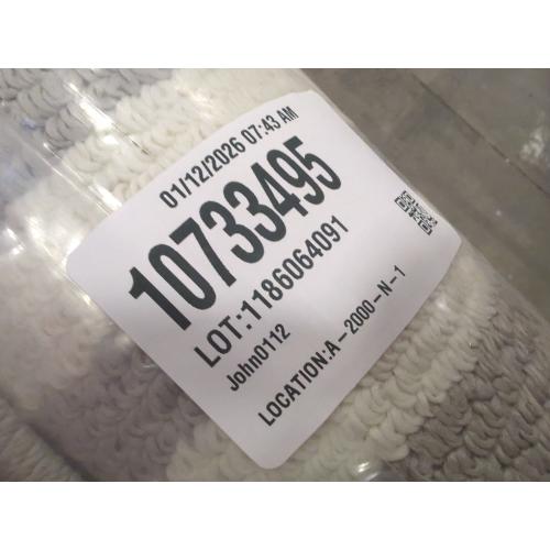 Size medium Color Grey Bathroom Rug Non-Slip Machine Washable  Super Absorbent and Quick Dry Shaggy Microfiber Bath Mat, Extra Soft and Plush Bath Rug for Bathtub, Shower, and Sink, Light Grey