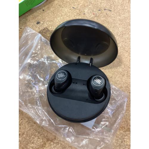JBL FREEXBLK Free X Wireless in-Ear Headphones - (JBLFREEXBLKBT) Black (Renewed)