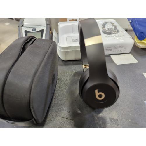 Black and Gold Beats Solo 4 - Wireless Bluetooth On-Ear Headphones, Apple & Android Compatible, Up to 50 Hours of Battery Life - Black & Gold - Black