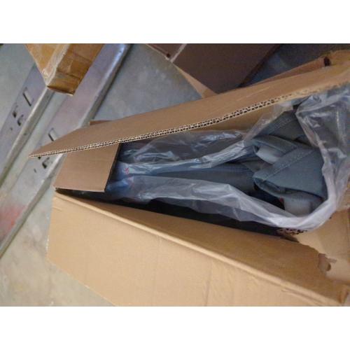 TIMBER RIDGE Aluminum Oversized Camping Chair, Lightweight Portable Directors Chair with Side Table Detachable Side Pocket for Outdoor Camping, Lawn, Picnic, Support 400lbs Black