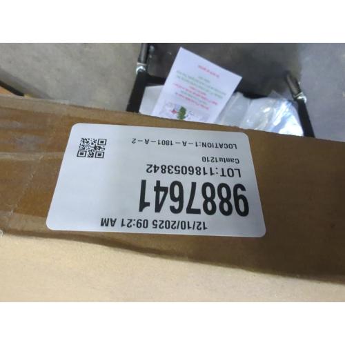 XKCL Patriotic Wreaths, 20 Inch Memorial Day Wreath, 4th of July American Flag Wreath for Front Door Decorations (Bule＆red)