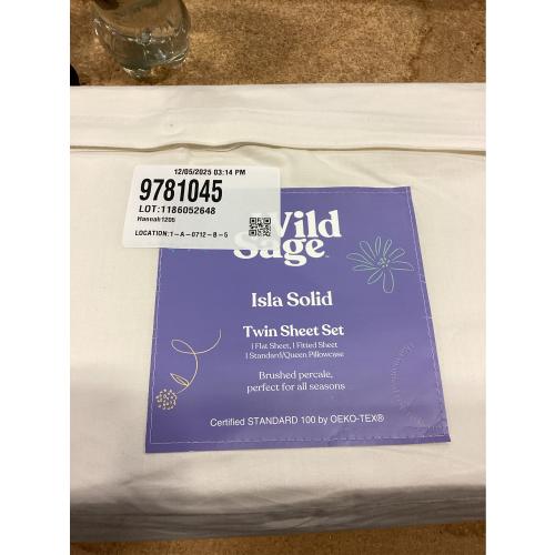 Wild Sage Brushed Cotton Percale 300-Thread-Count Twin Sheet Set in Coconut Milk